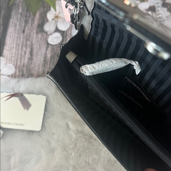 VICTORIA'S SECRET The Victoria Micro Crossbody Bag Beige Silver Studs - Picture 4 of 5